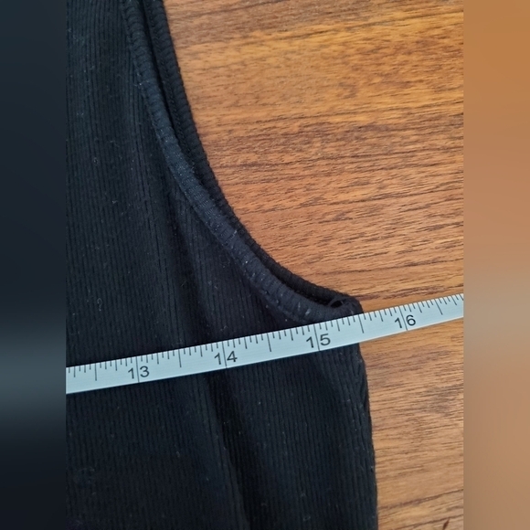 gap ribbed mock neck sleeveless midi dress black. Womens med. EUC - Picture 8 of 12